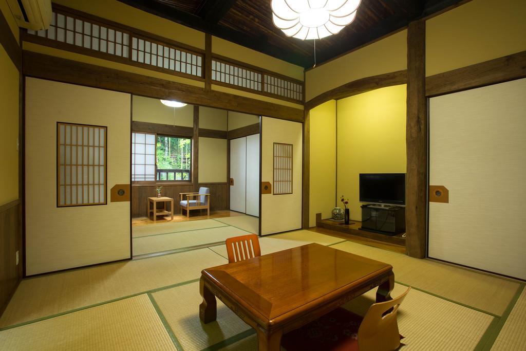 Oogi Onsen Oogiso Hotell Minamioguni Exteriör bild