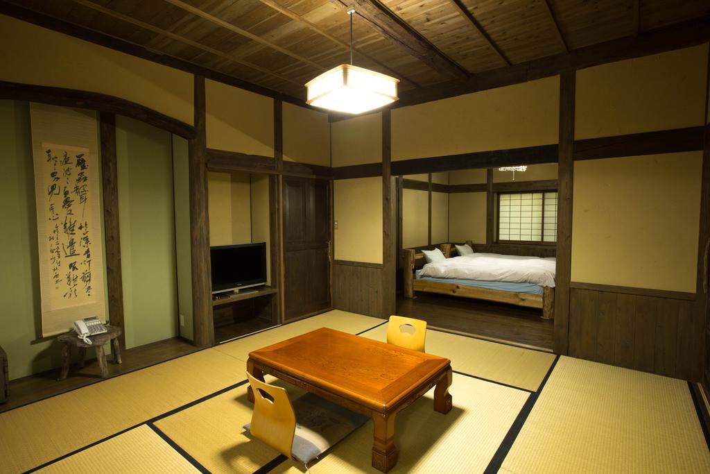 Oogi Onsen Oogiso Hotell Minamioguni Exteriör bild
